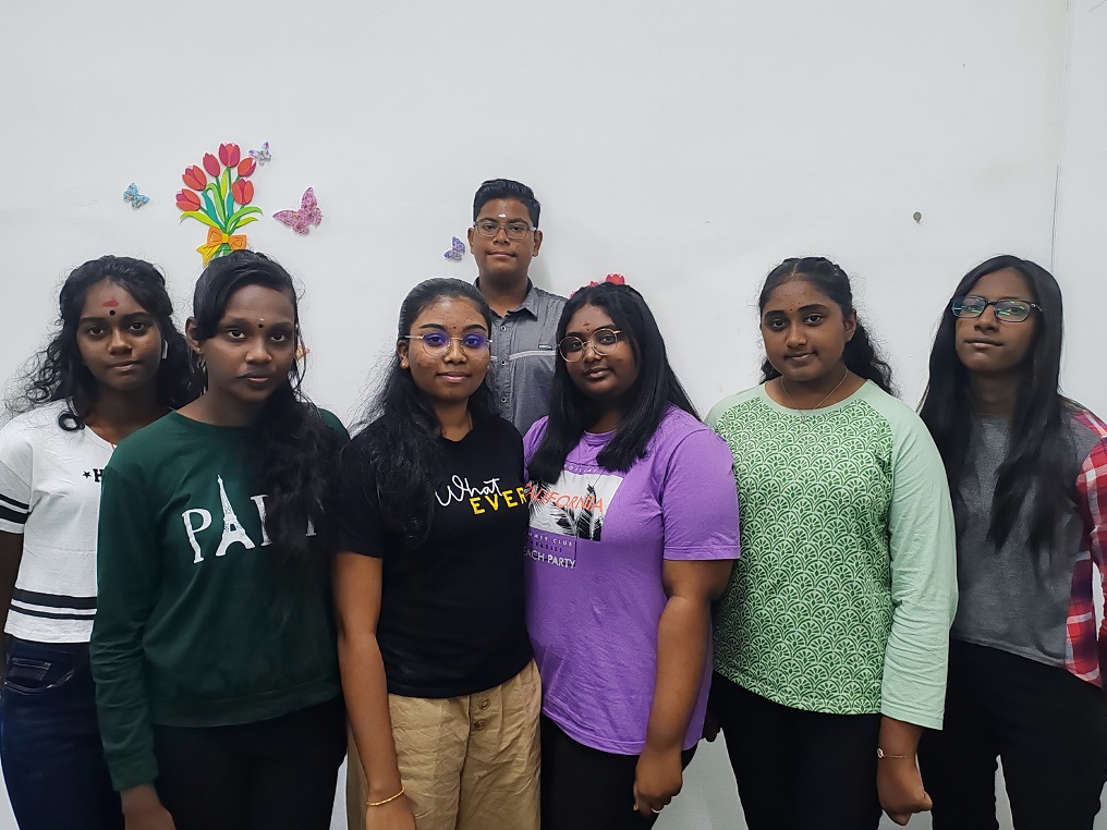 Kala sri, Thasmitha, Divisha, Deveyashini and Mageswaran Batch Kluang, Johor